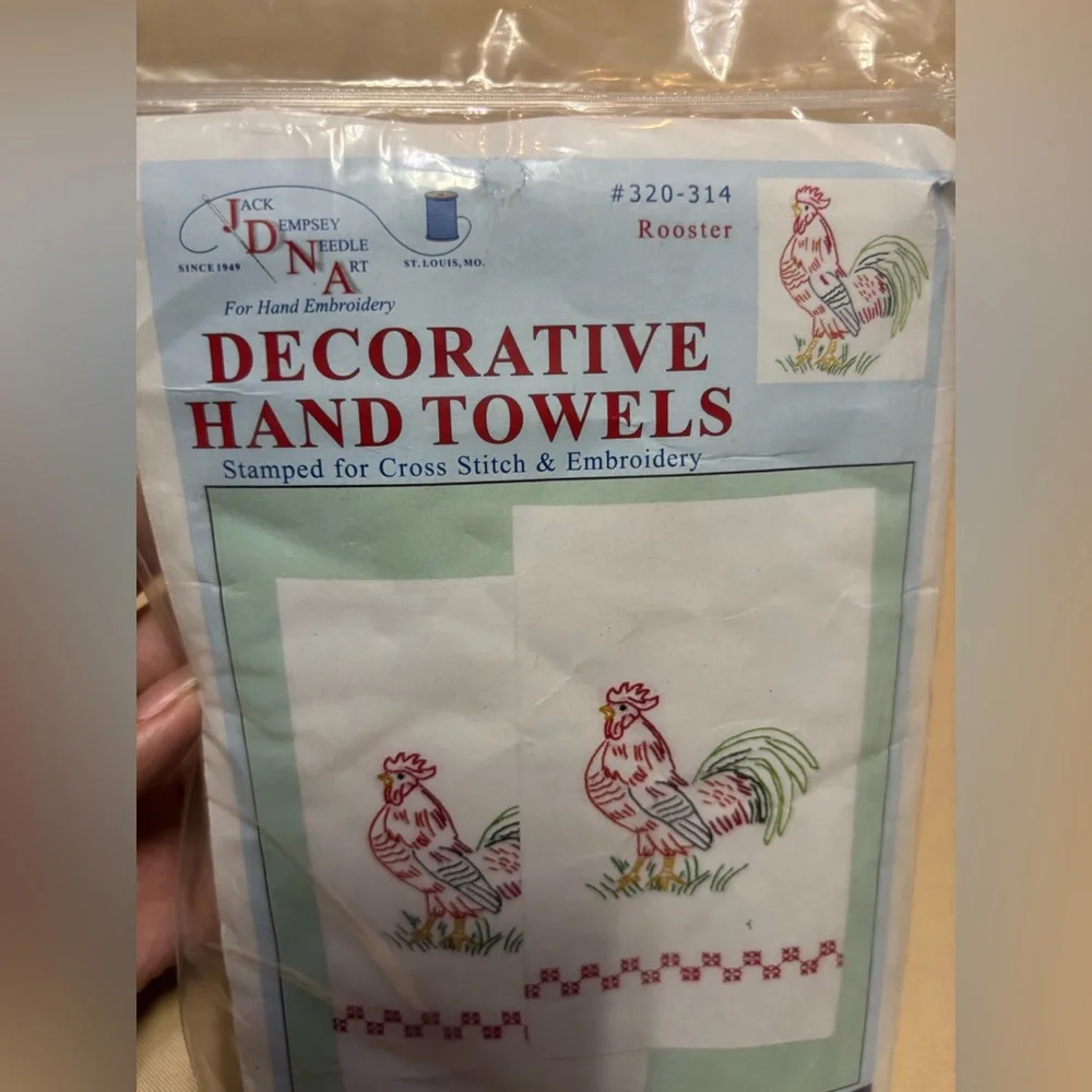 Jack Dempsey Stamped White Decorative Hand Towel Pair‎ 17